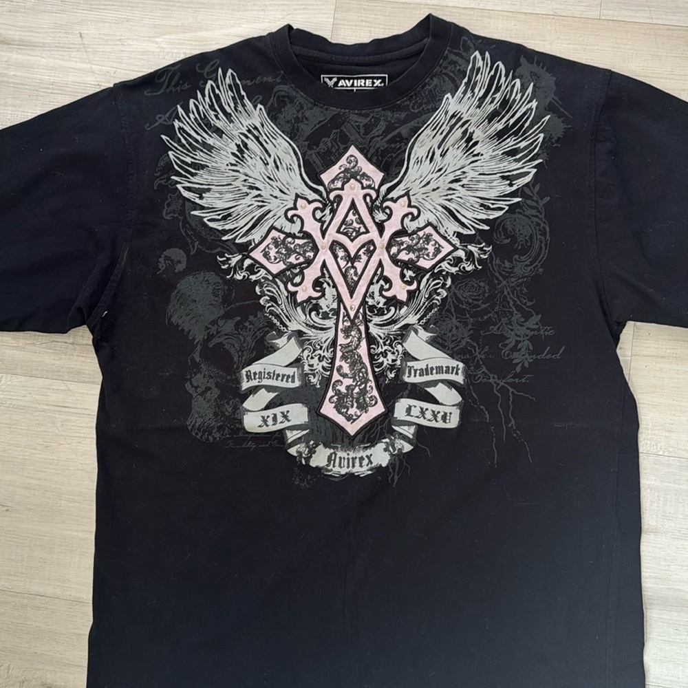 Men lx shirt great condition